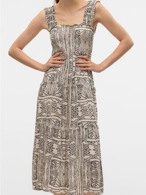 Vero Moda Smocked Beige and Black Printed Tiered Midi Dress